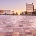 Center 4