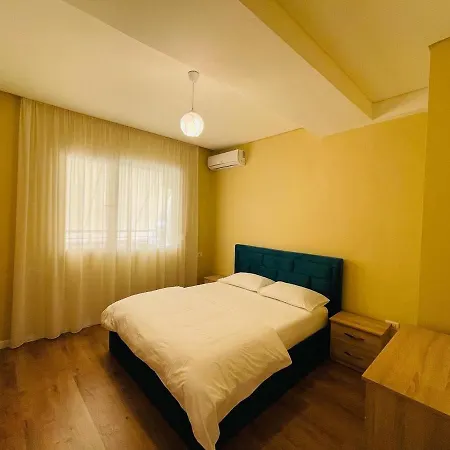 Center 4 Tirana