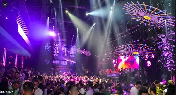 Apartamento Center 4 *